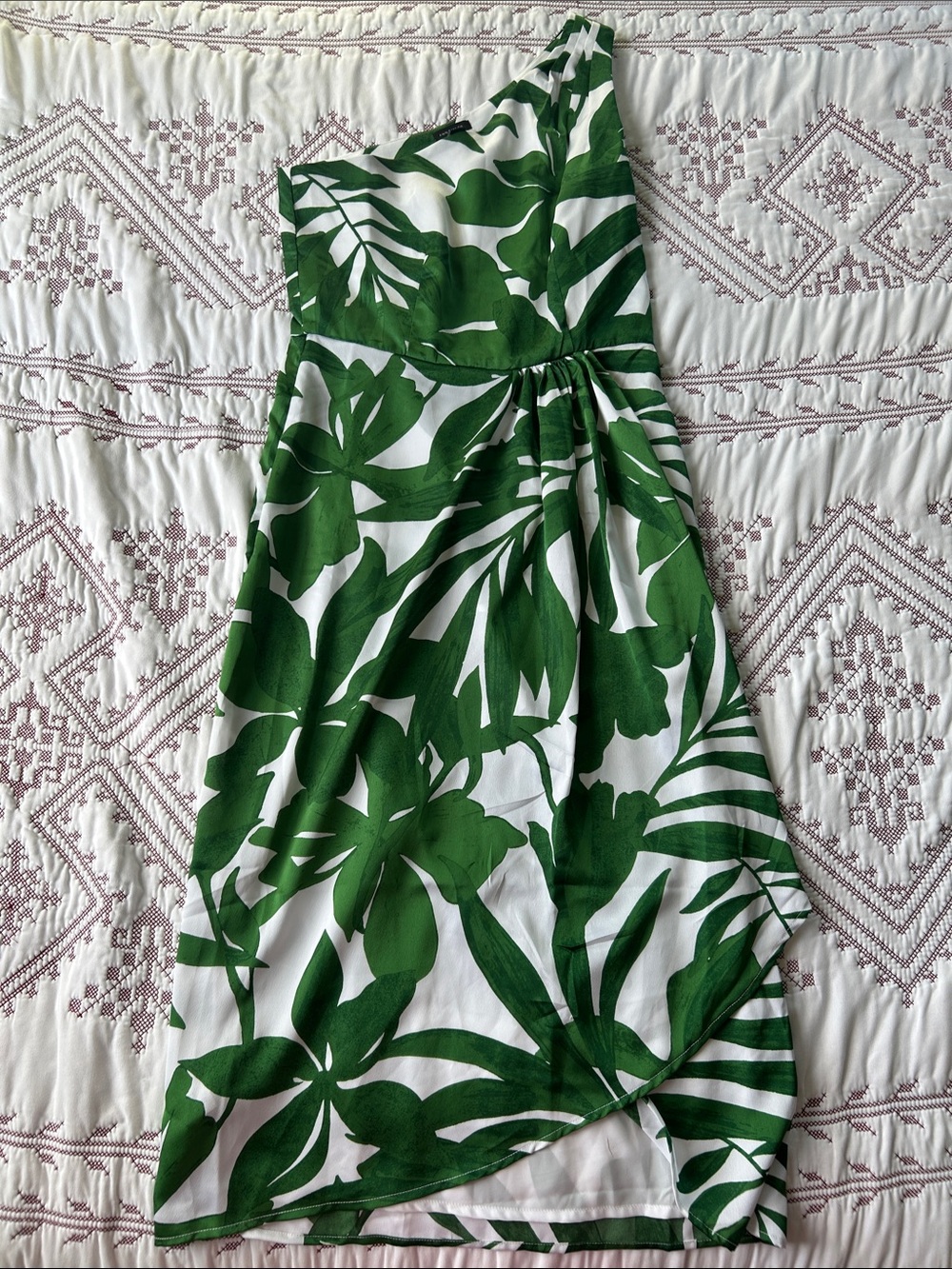 Ann Taylor Leafy Green One-Shoulder Tropical Leaf Dress